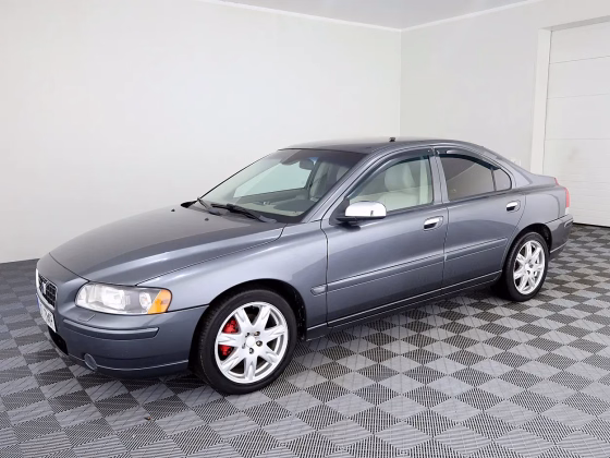 Volvo S60