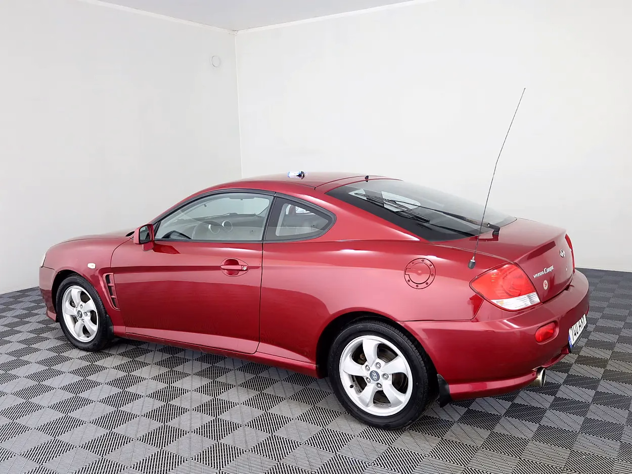 Hyundai Coupe