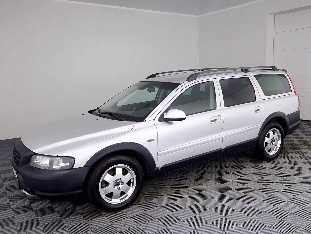 Volvo XC70