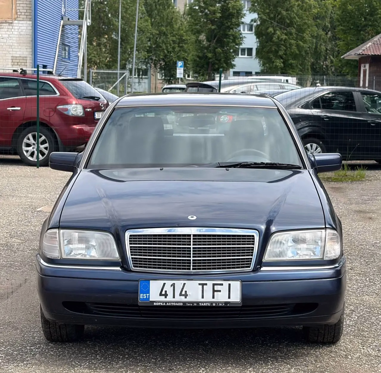 Mercedes-Benz C 180