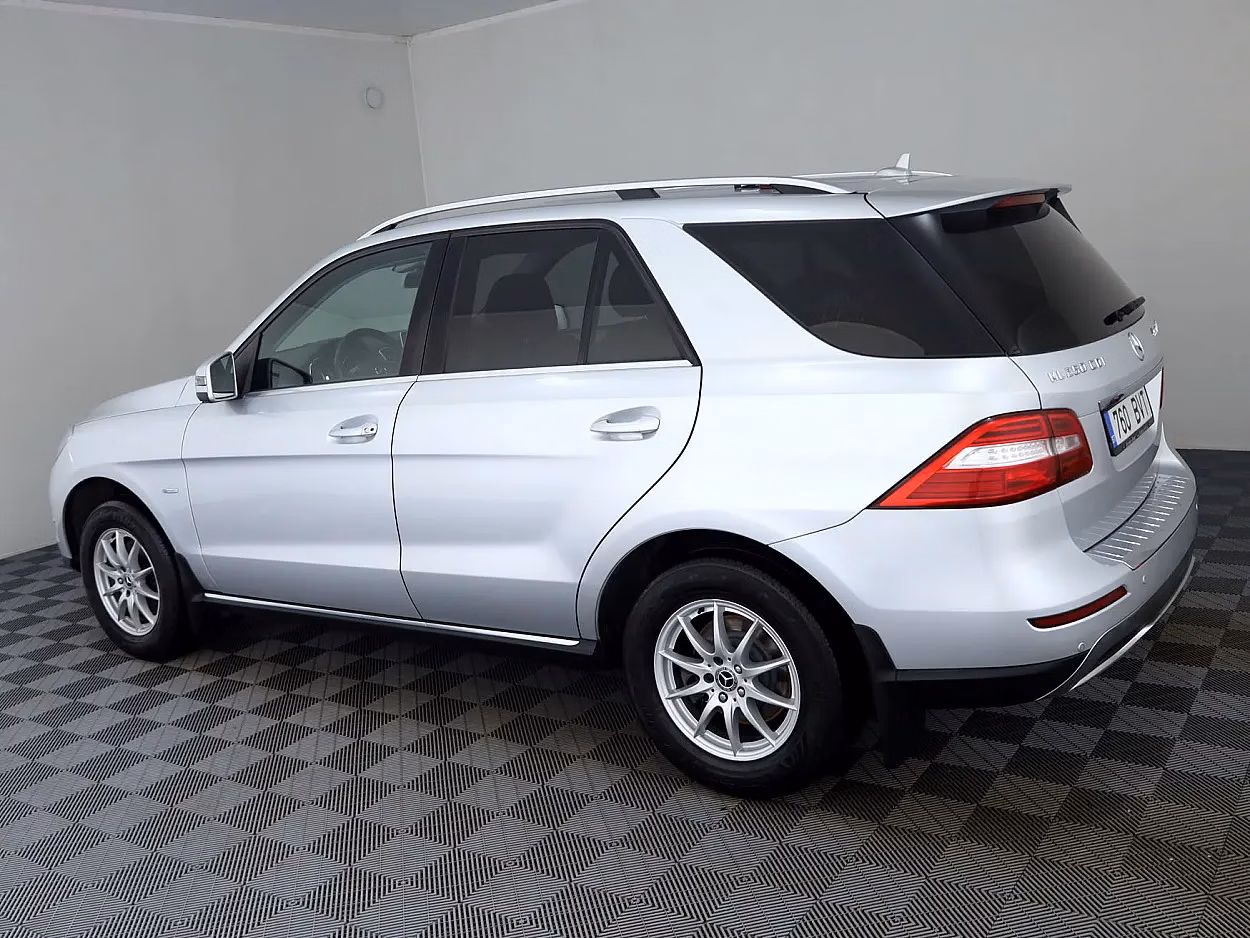 Mercedes-Benz ML 250