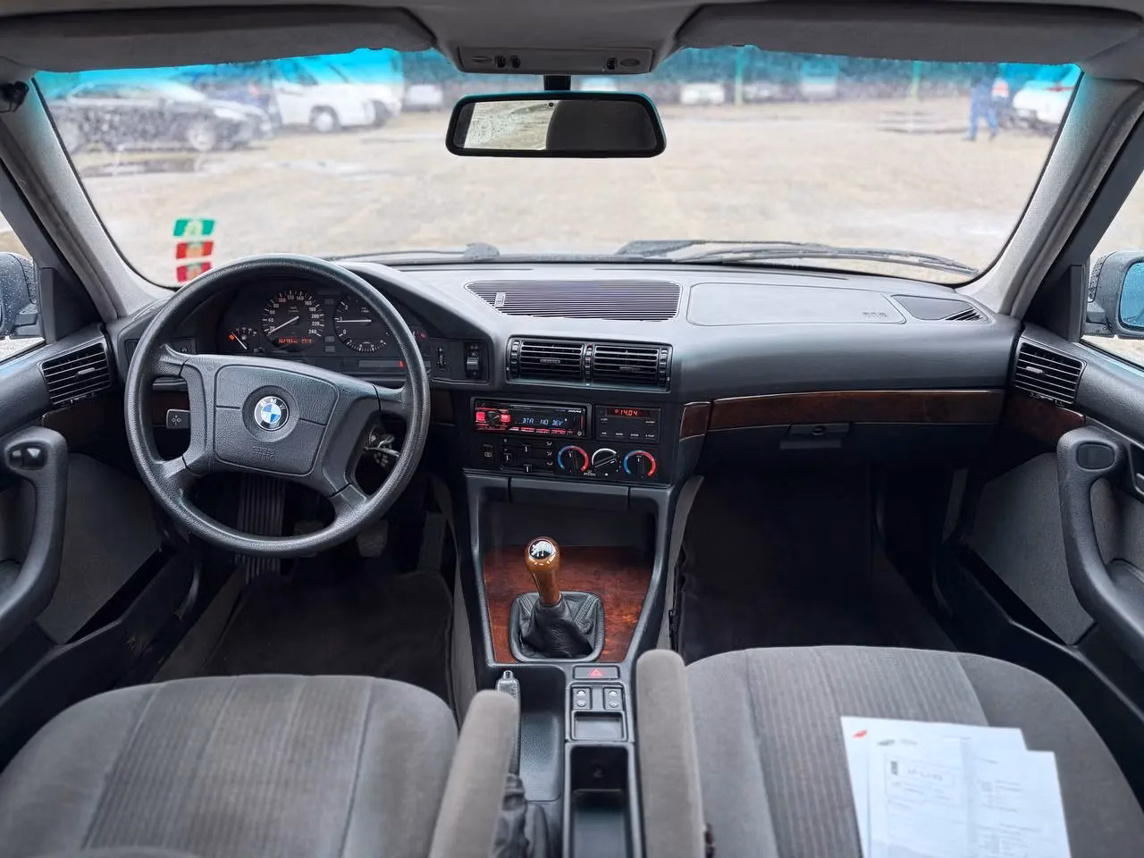 BMW 518