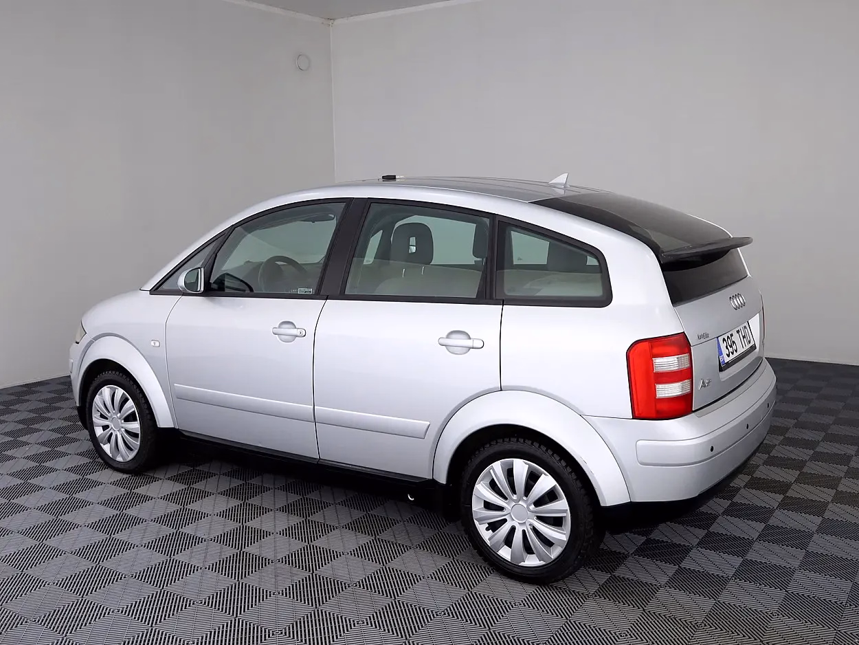 Audi A2