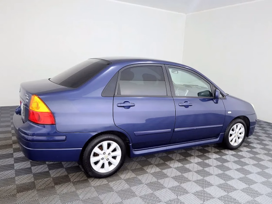 Suzuki Liana