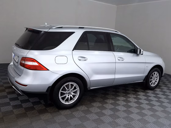 Mercedes-Benz ML 250