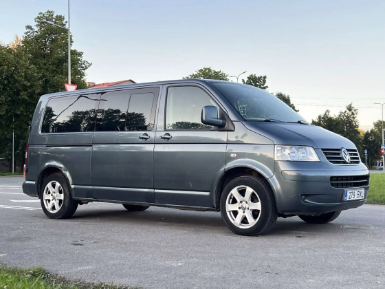 Volkswagen Caravelle