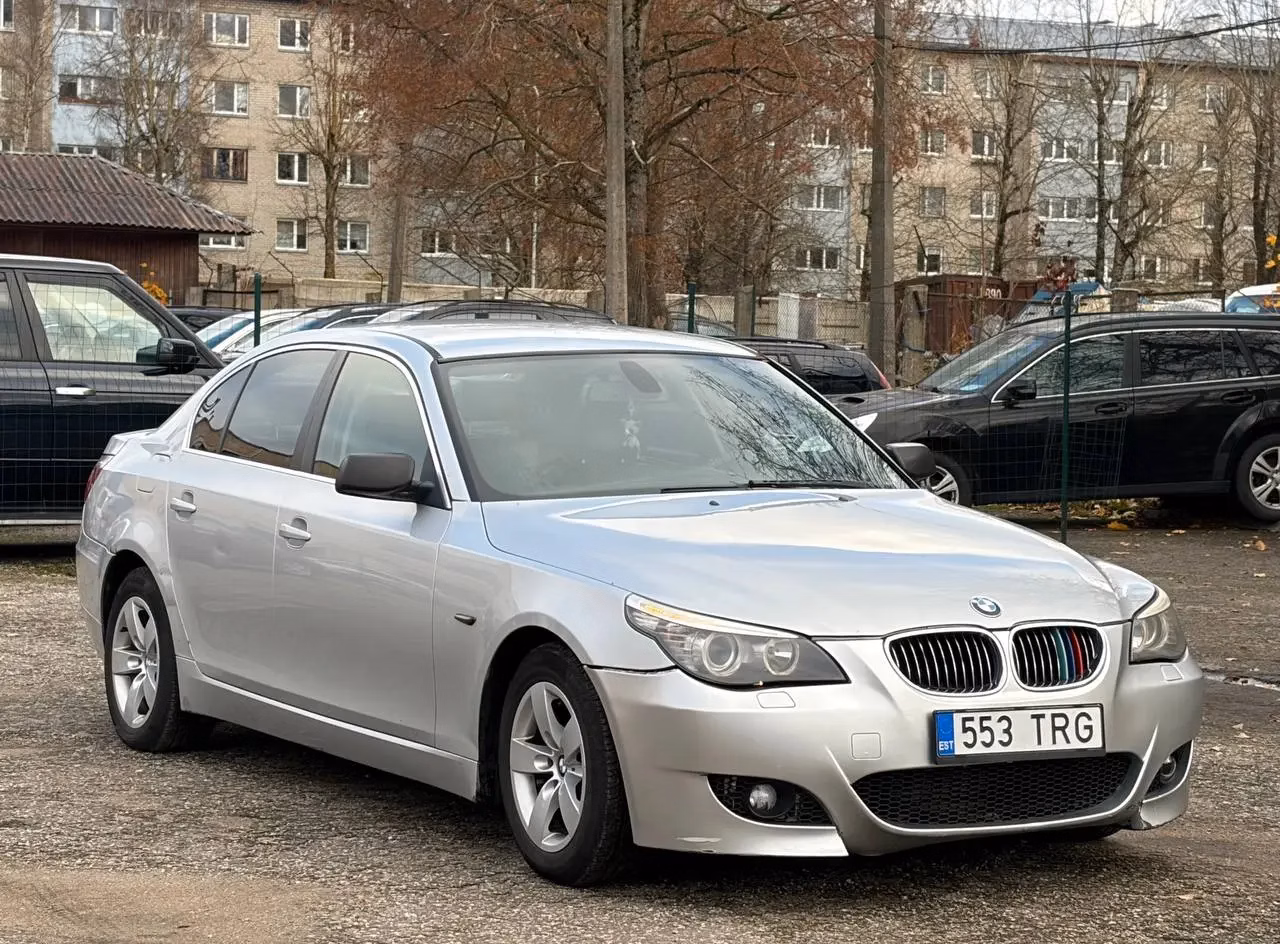 BMW 525