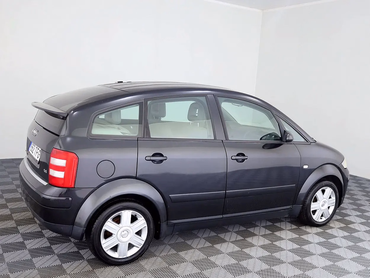 Audi A2