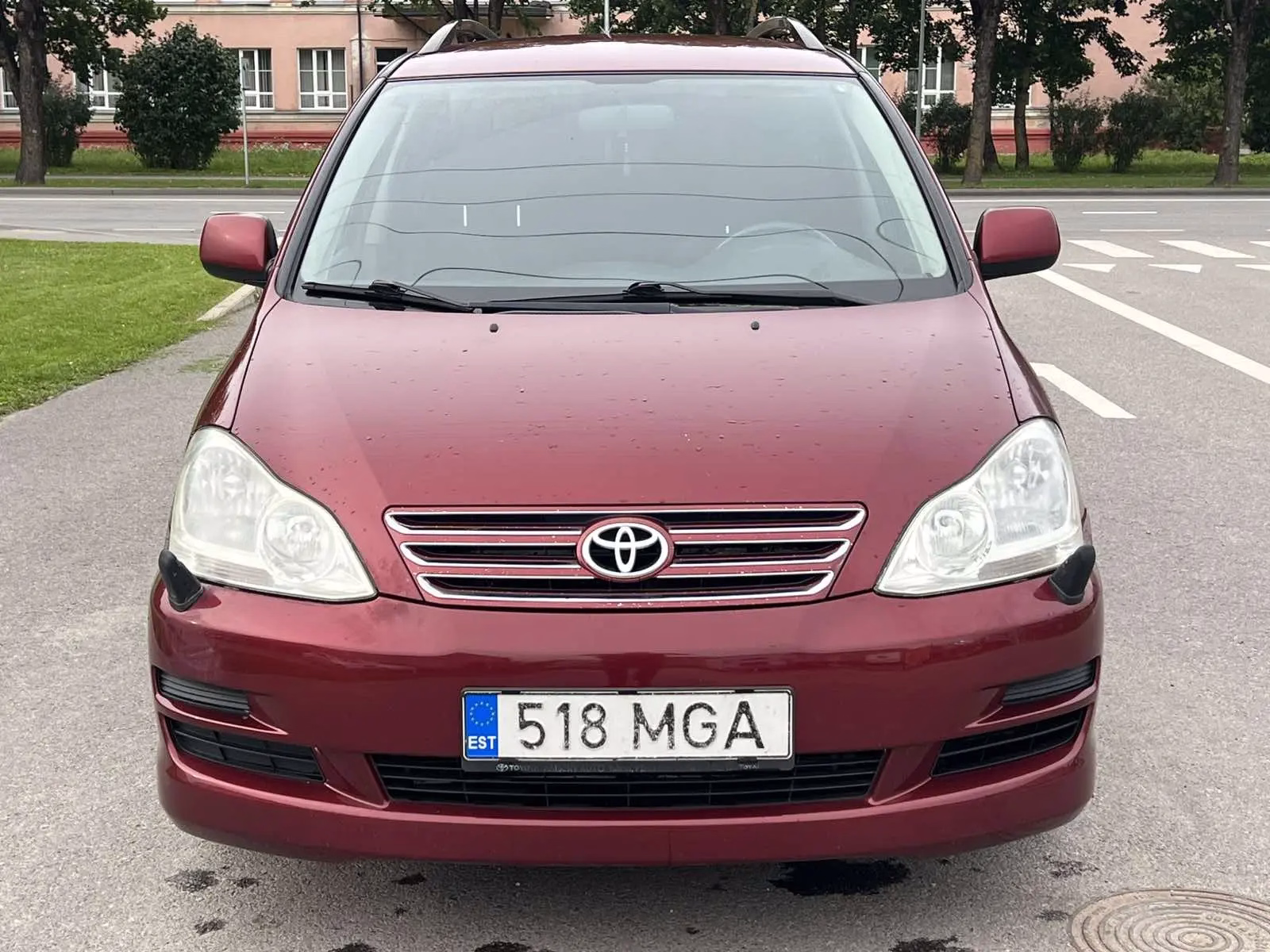 Toyota Avensis Verso