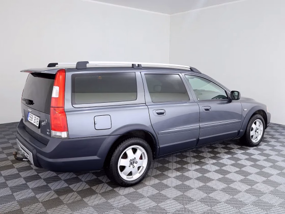 Volvo XC70
