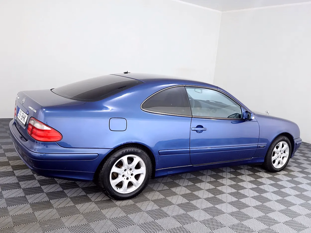 Mercedes-Benz CLK 200