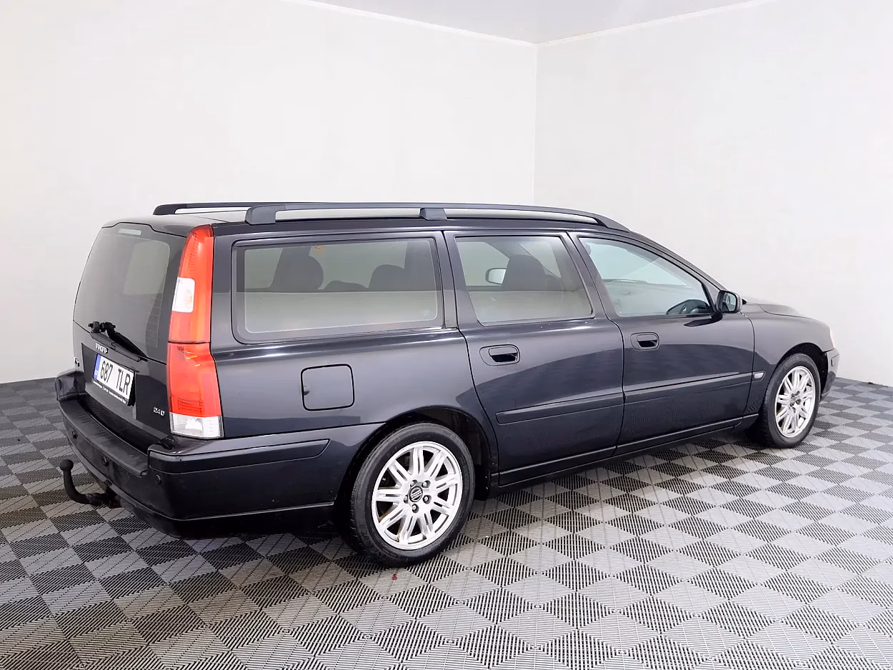 Volvo V70