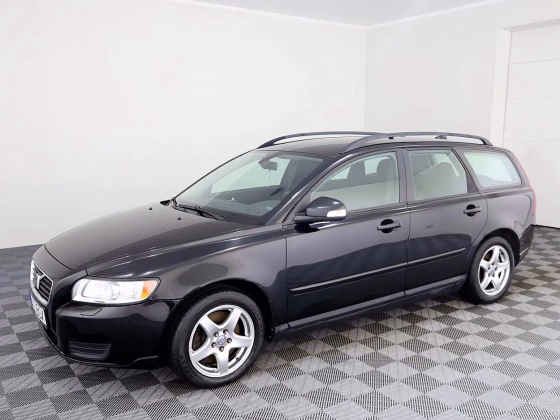 Volvo V50