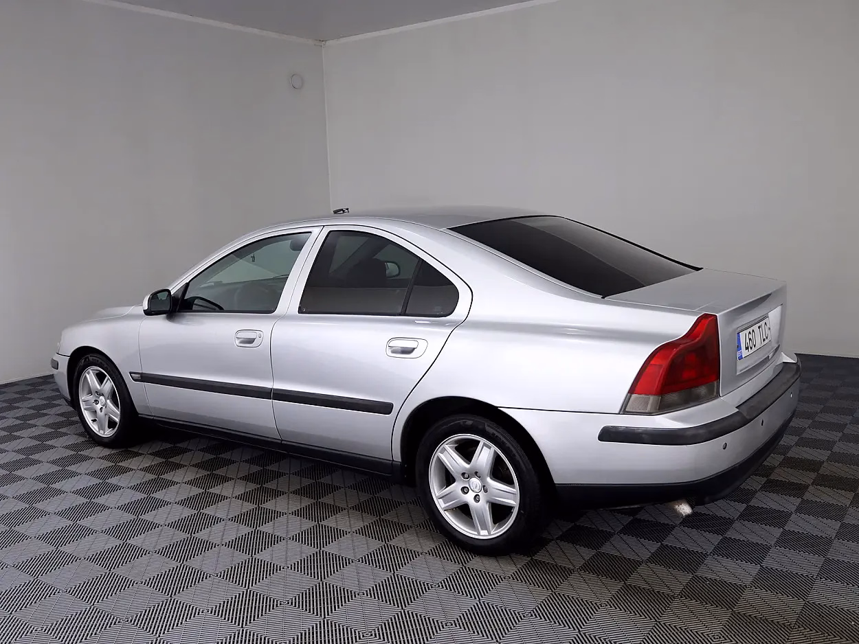 Volvo S60
