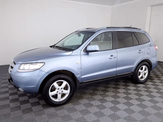 Hyundai SANTA FE