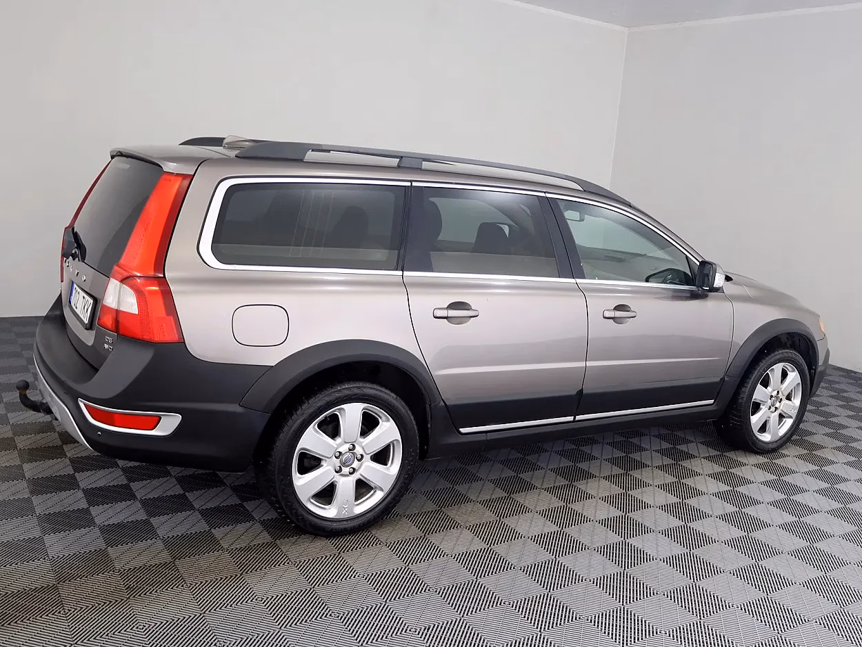 Volvo XC70