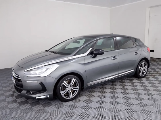 Citroën DS5