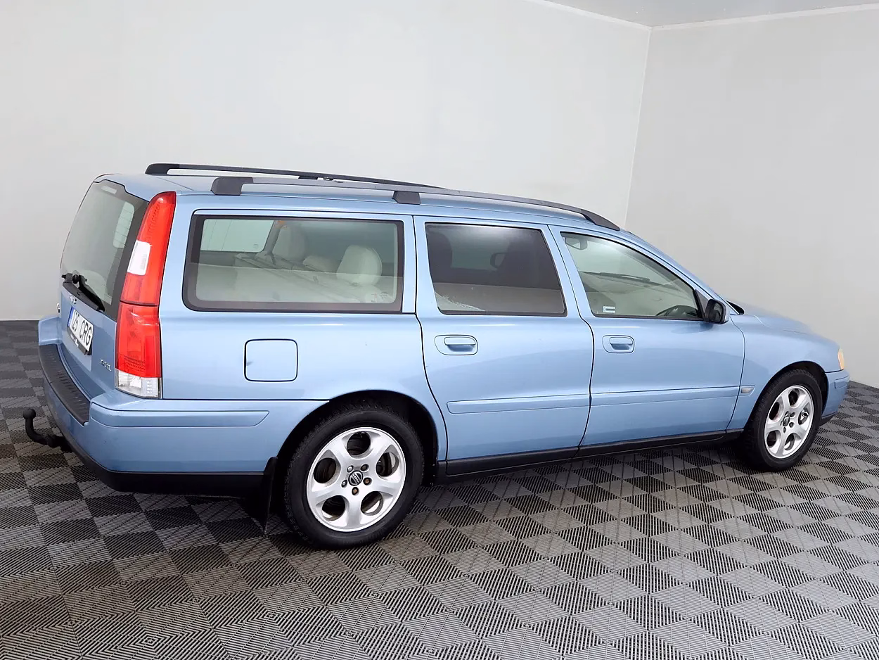 Volvo V70