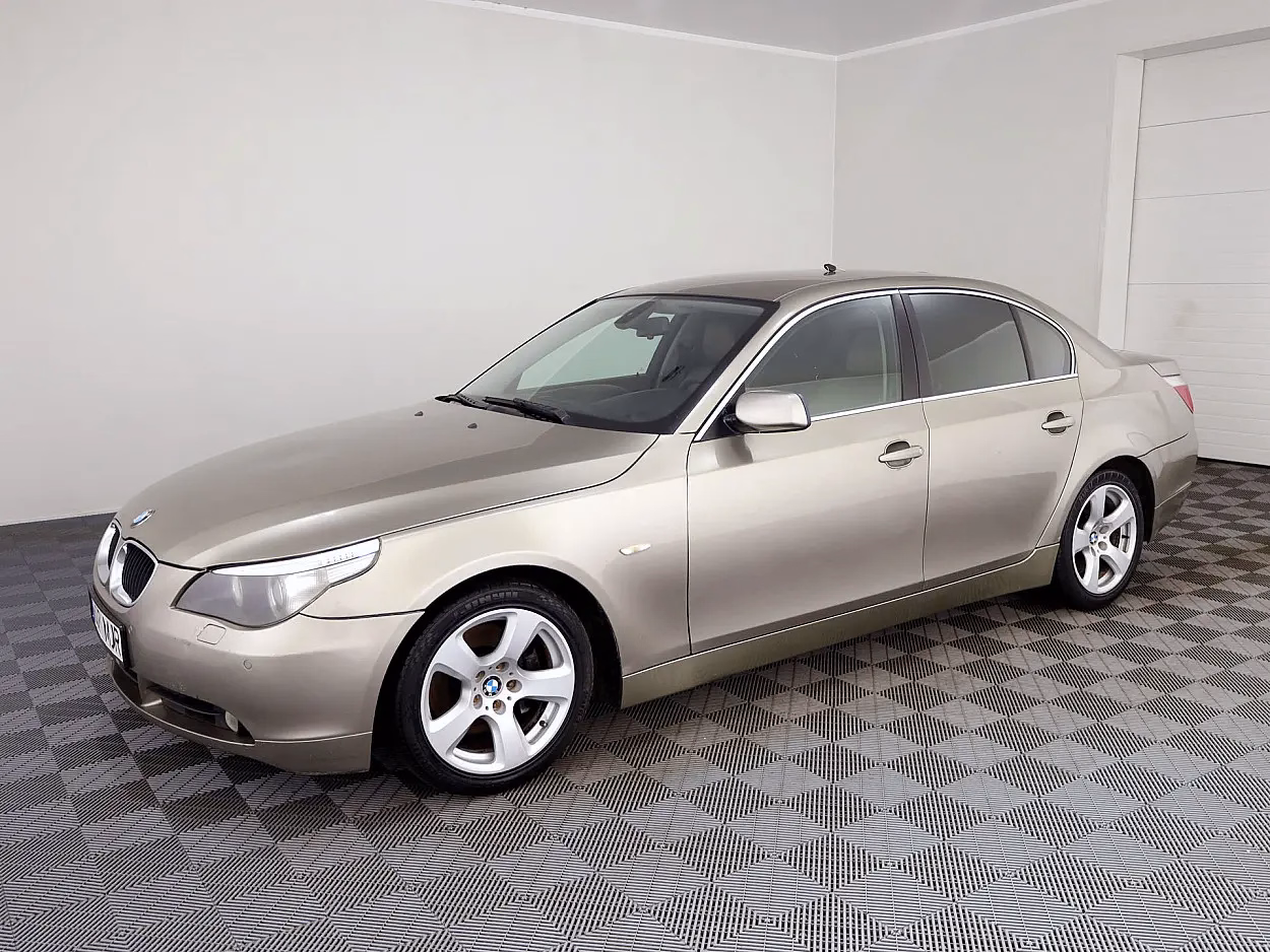 BMW 520