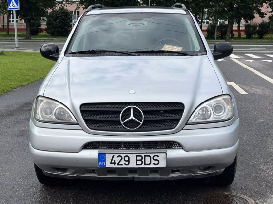 Mercedes-Benz ML 270