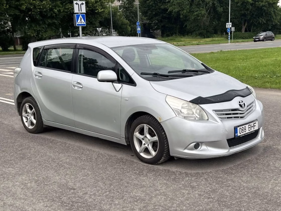 Toyota Verso