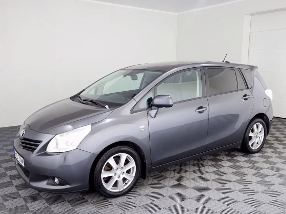 Toyota Verso