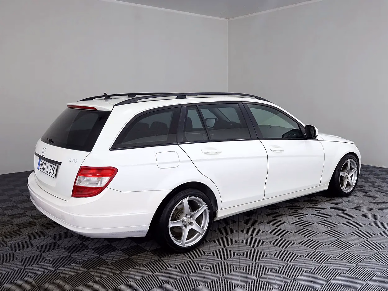 Mercedes-Benz C 200