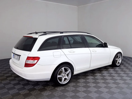 Mercedes-Benz C 200
