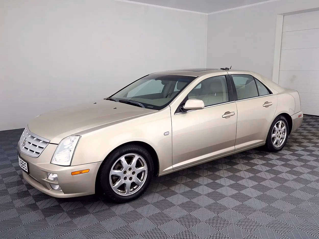 Cadillac STS