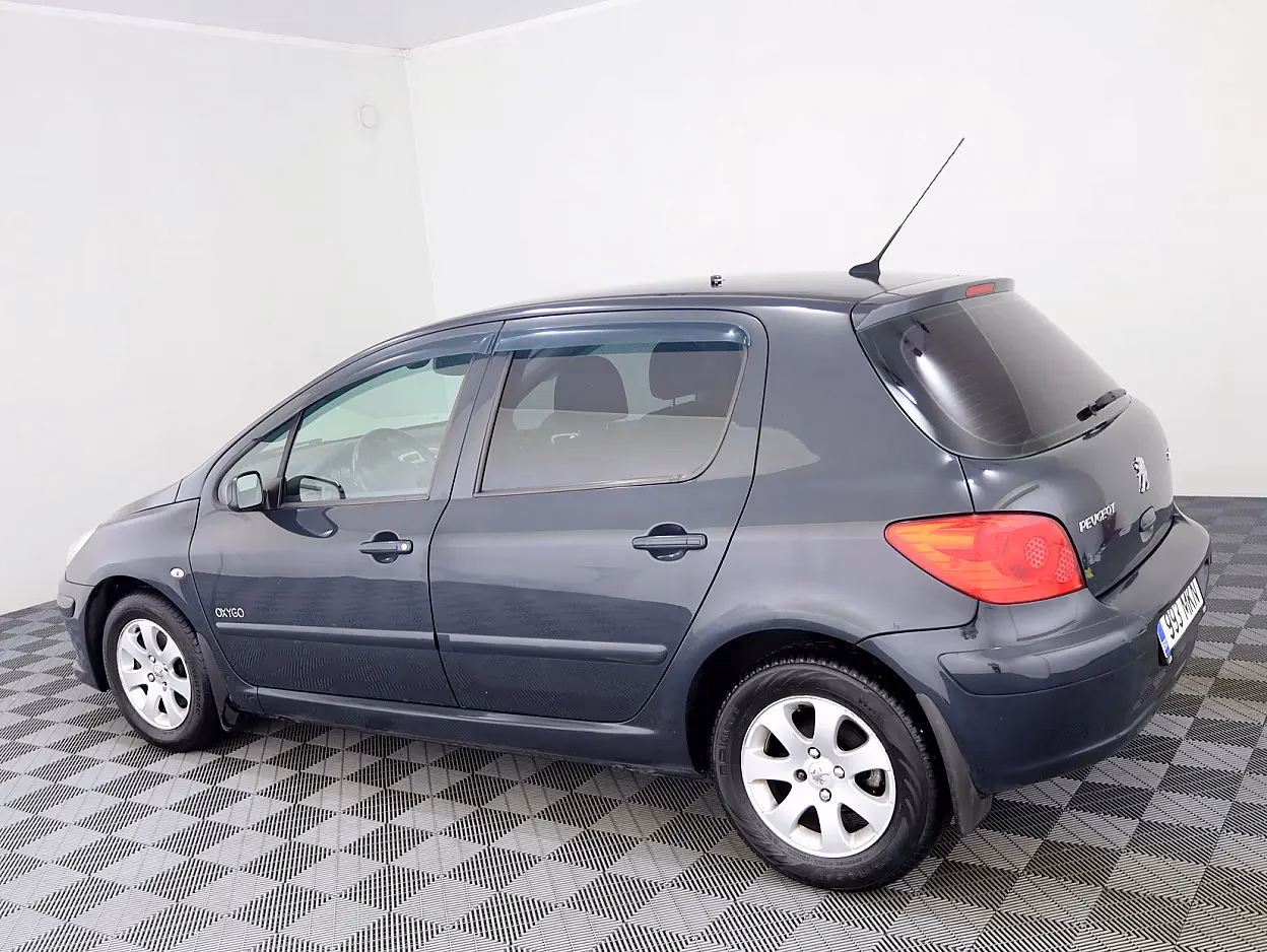 Peugeot 307