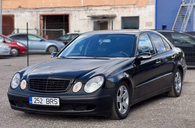 Mercedes-Benz E 270