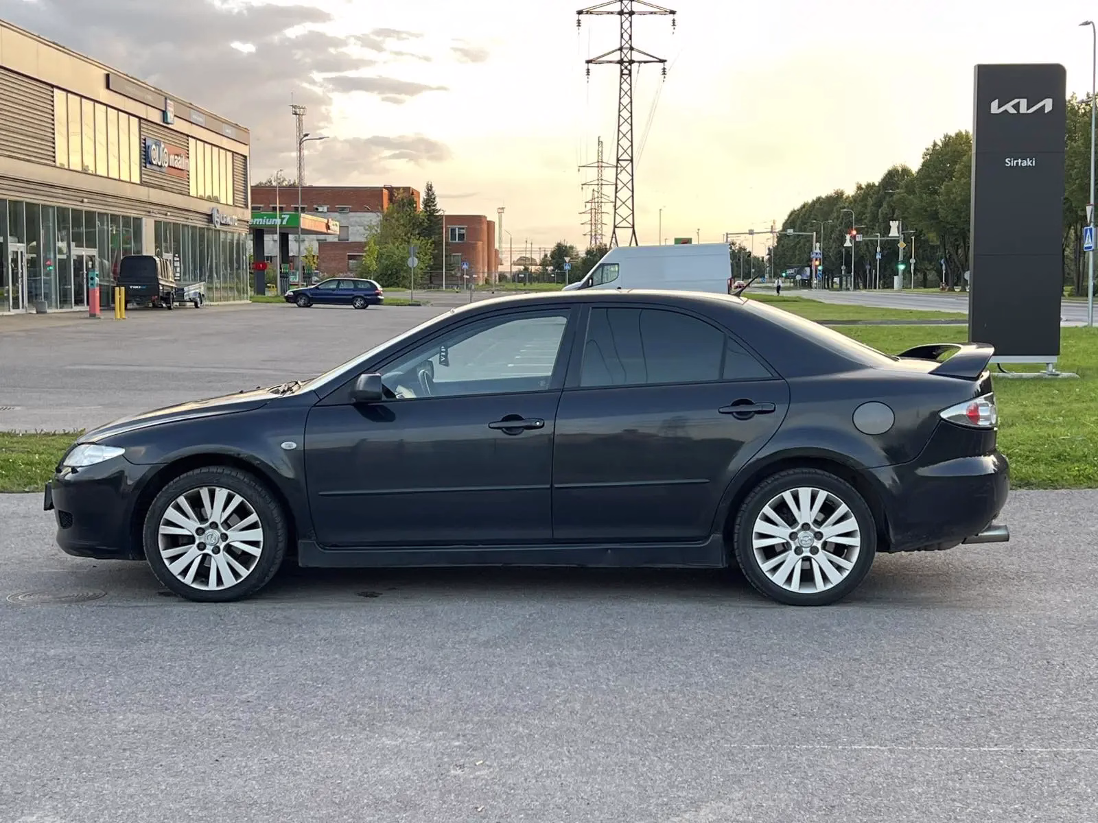 Mazda 6