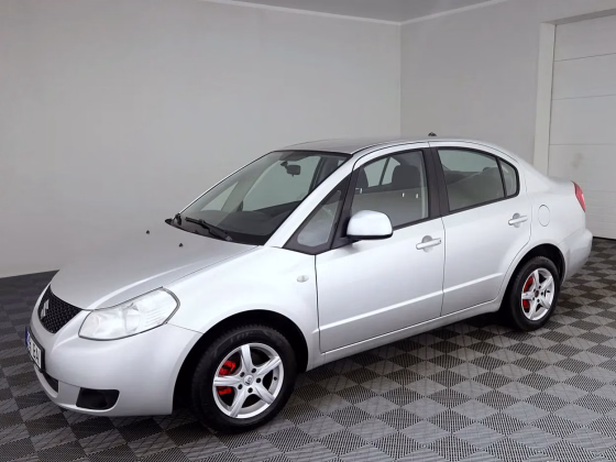 Suzuki SX4