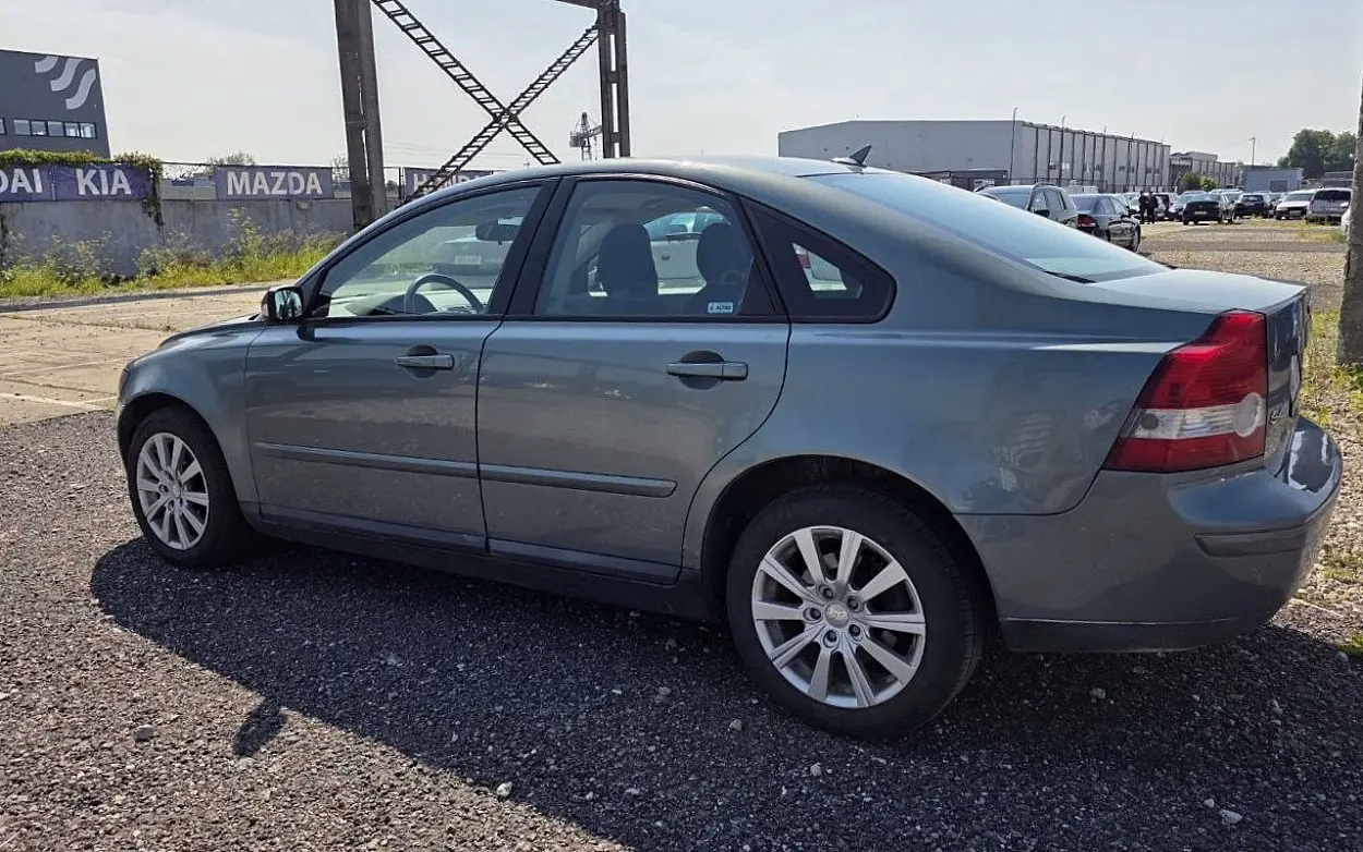 Volvo S40