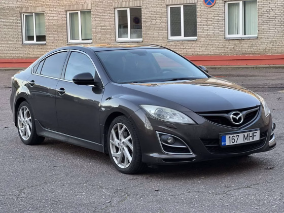 Mazda 6