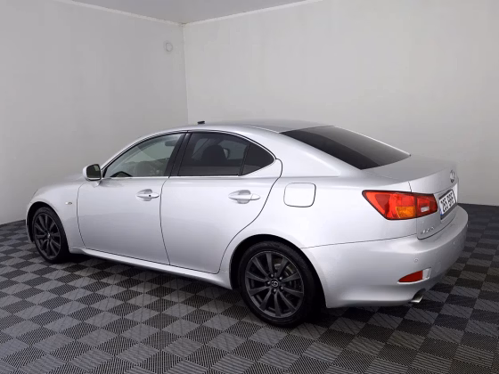 Lexus IS 250