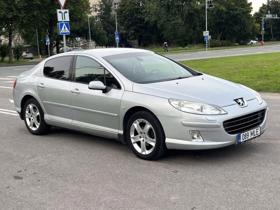 Peugeot 407