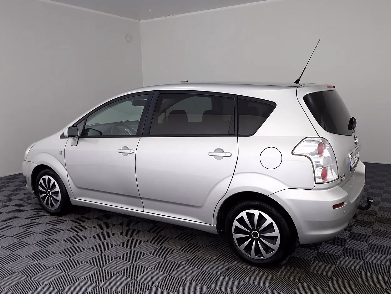 Toyota Corolla Verso