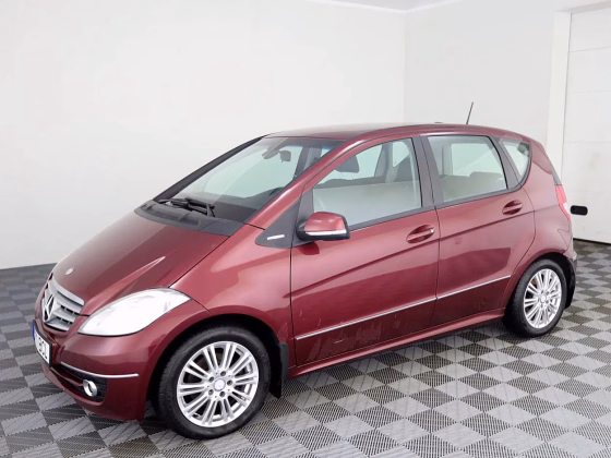 Mercedes-Benz A 160