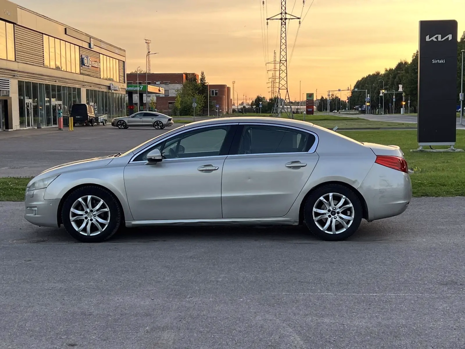 Peugeot 508