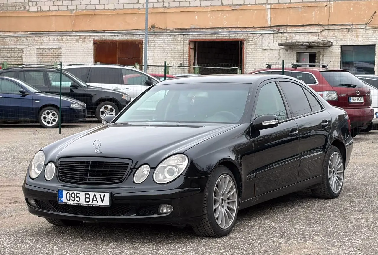 Mercedes-Benz E 220