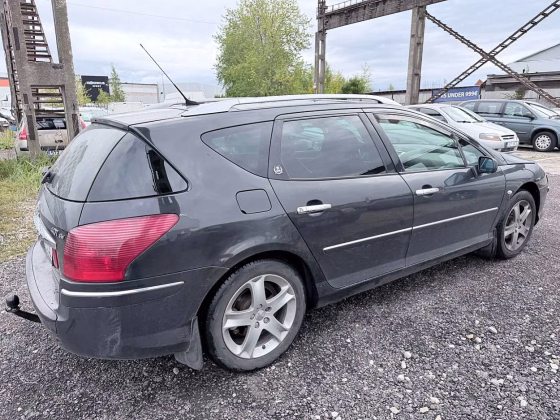 Peugeot 407