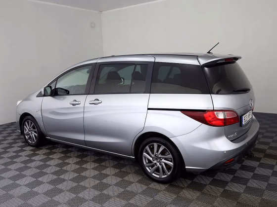 Mazda 5