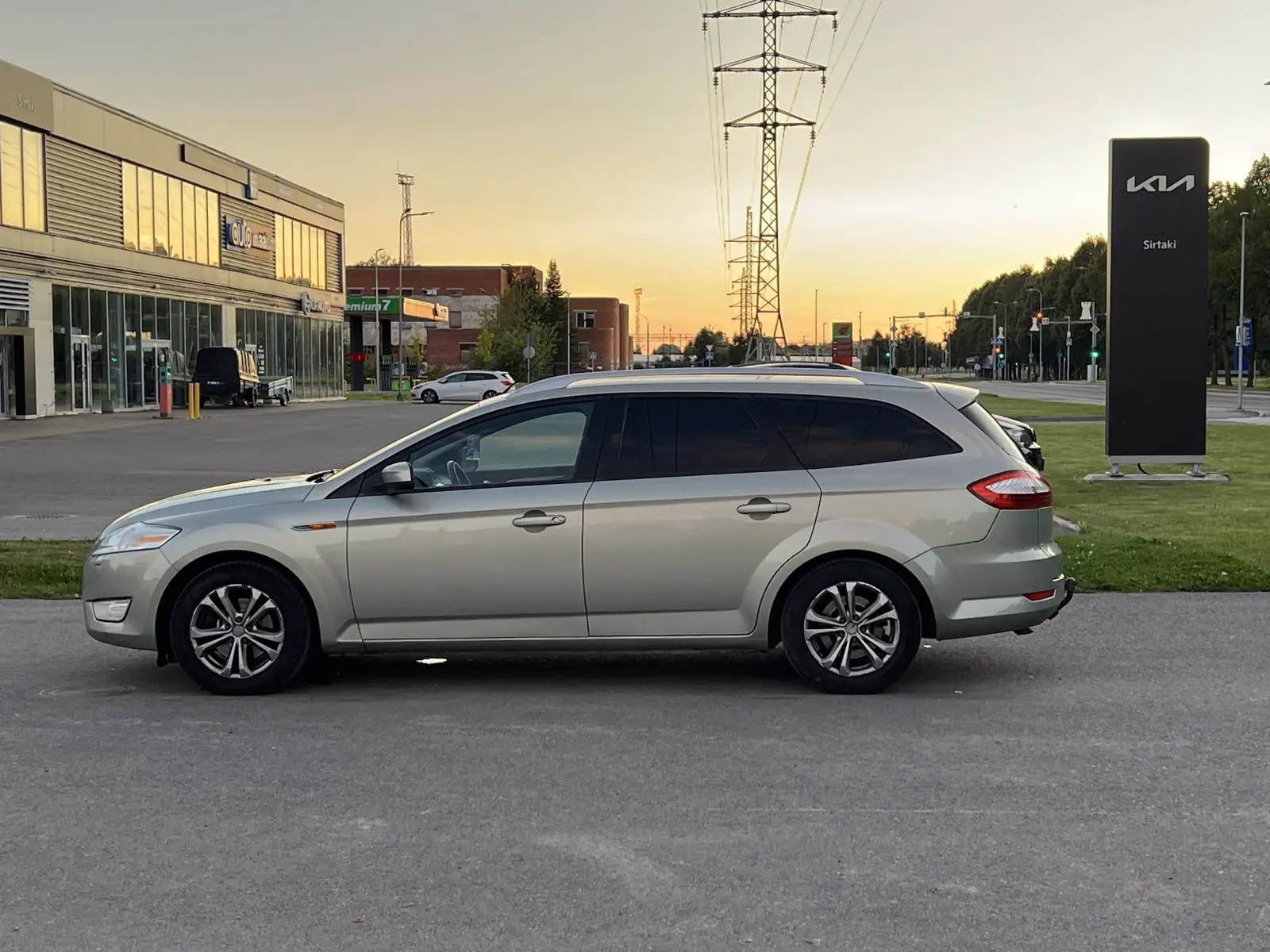 Ford Mondeo