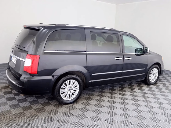 Lancia Voyager