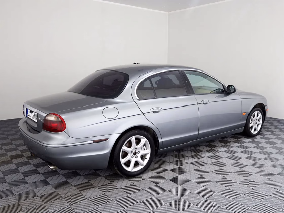 Jaguar S-Type