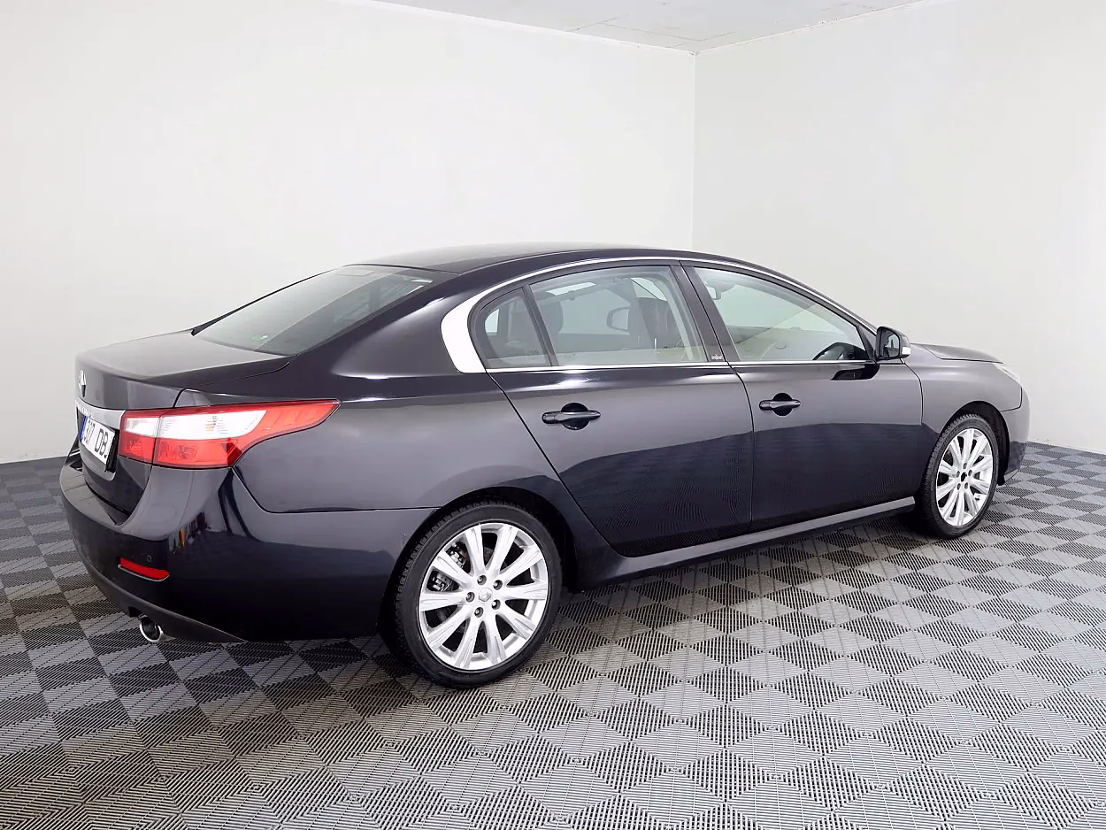 Renault Latitude