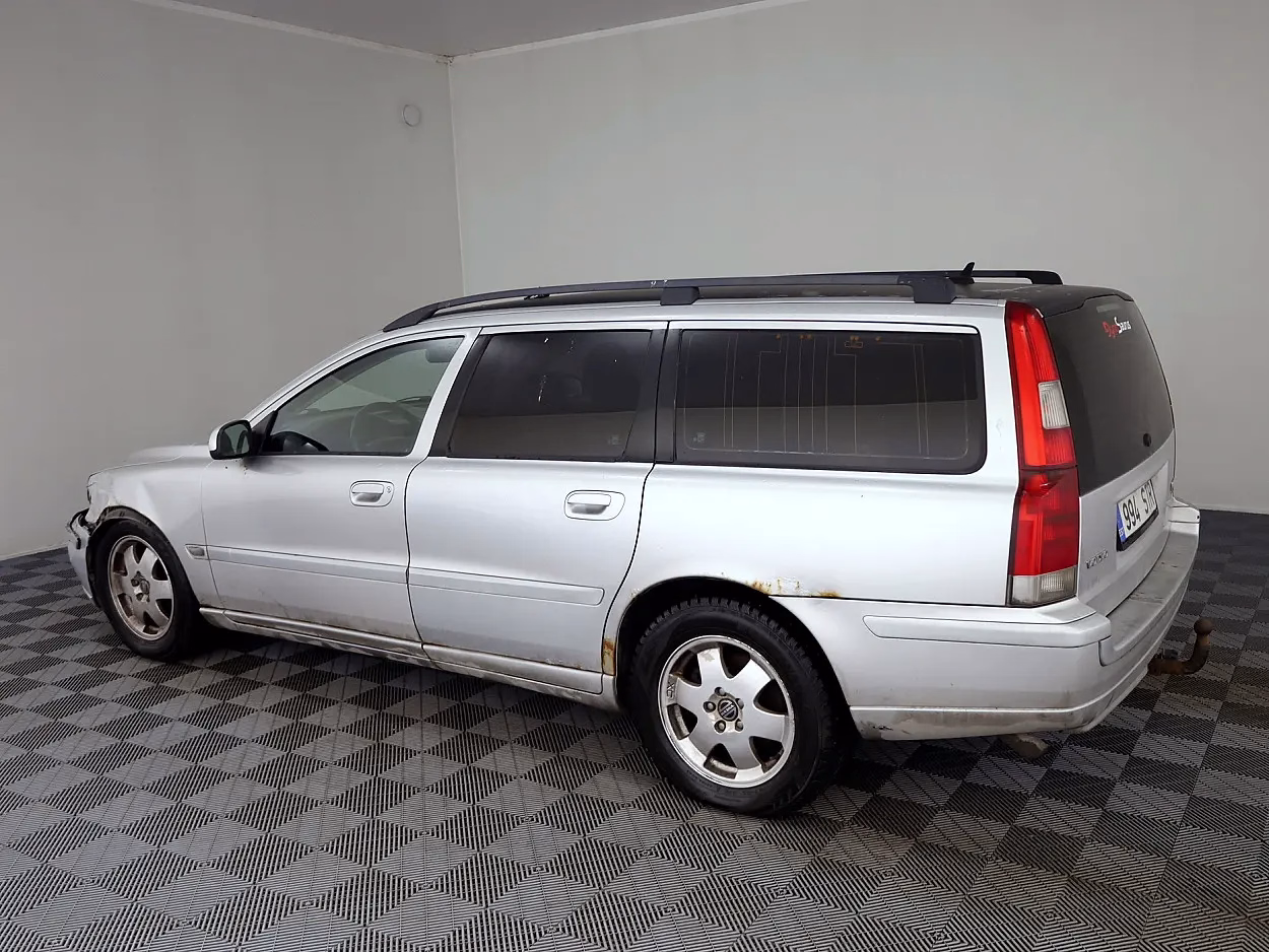 Volvo V70