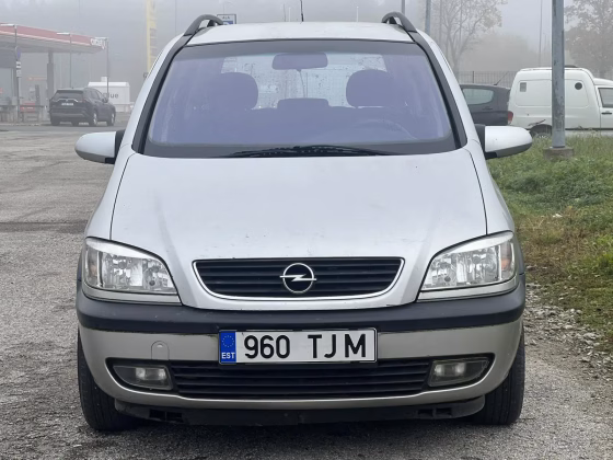 Opel Zafira