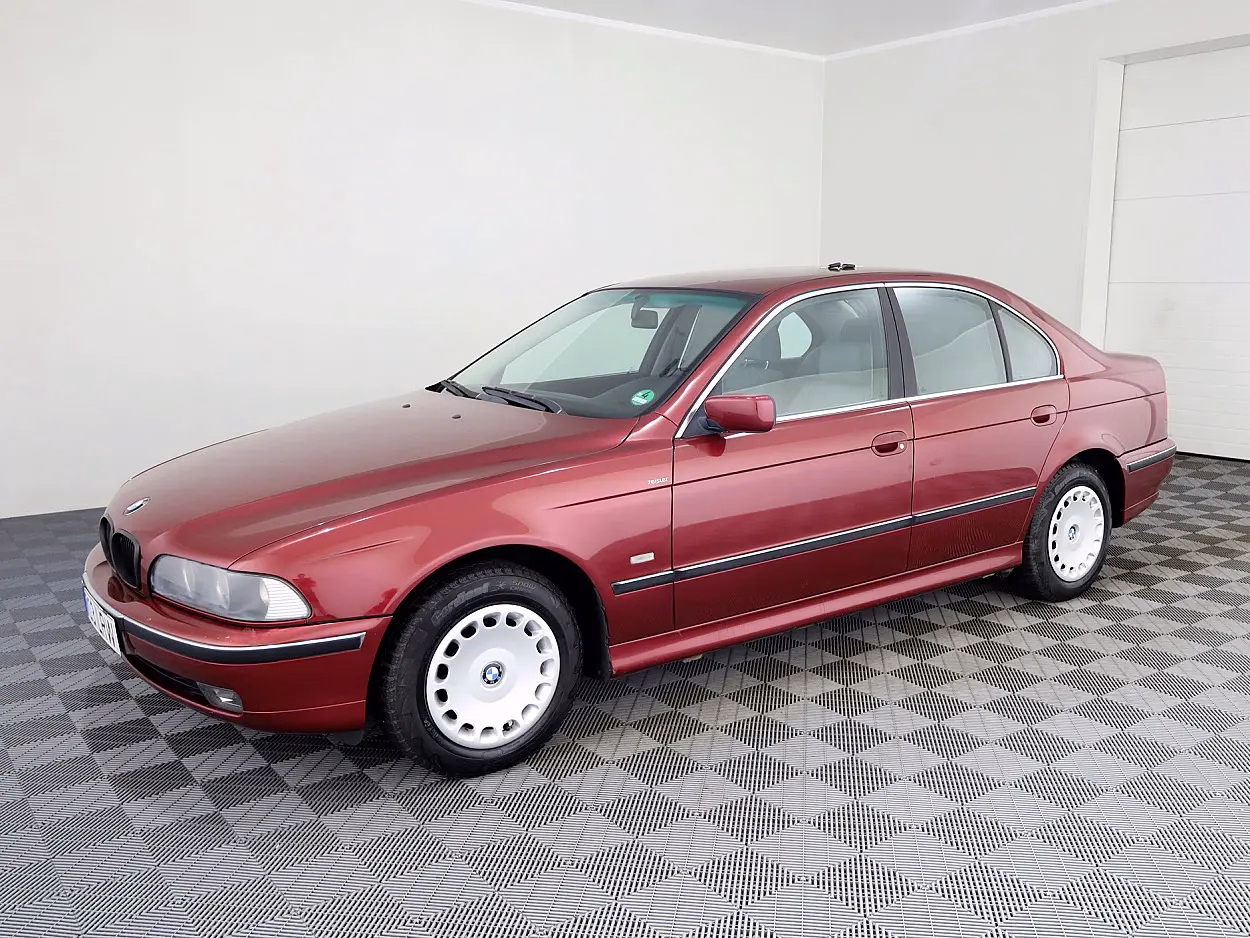 BMW 520
